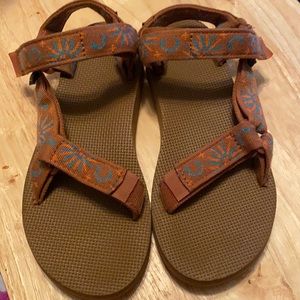 Teva Sandals Brown with Sun